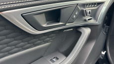 Jaguar F-Type 2.0 P300 R-Dynamic Black 2dr Auto Petrol Coupe